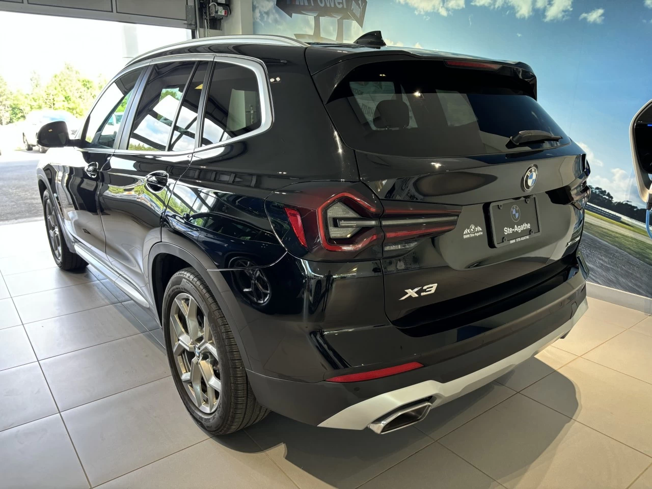 2023 BMW X3 xDrive30i Main Image