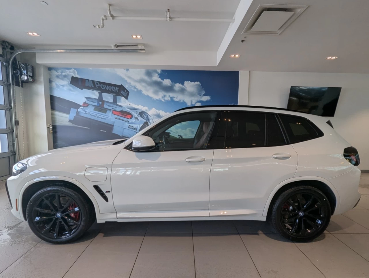 2023 BMW X3 xDrive30e Main Image