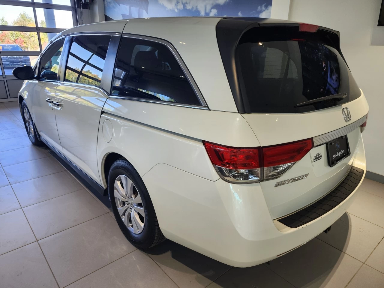 2016 Honda Odyssey EX Image principale