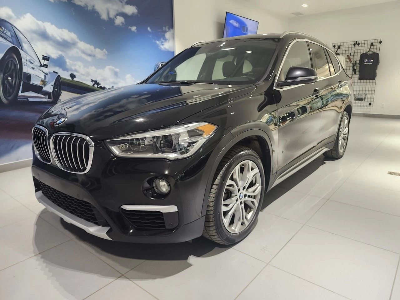 2019 BMW X1 xDrive28i Main Image