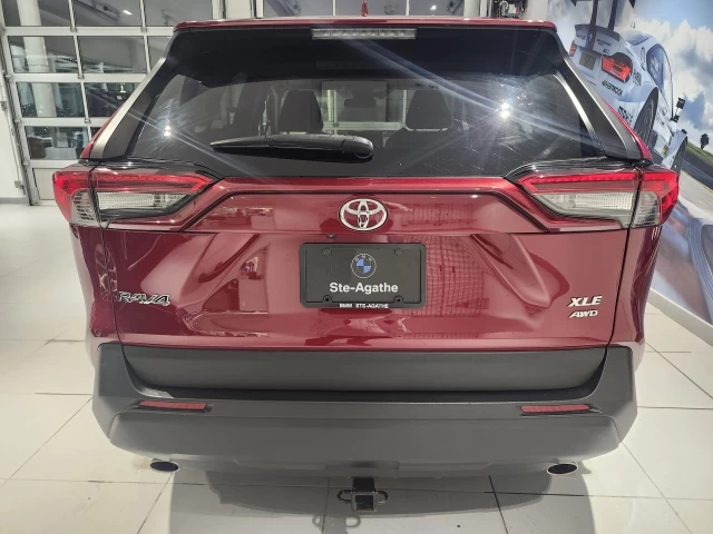 Toyota RAV4 XLE AWD 2020