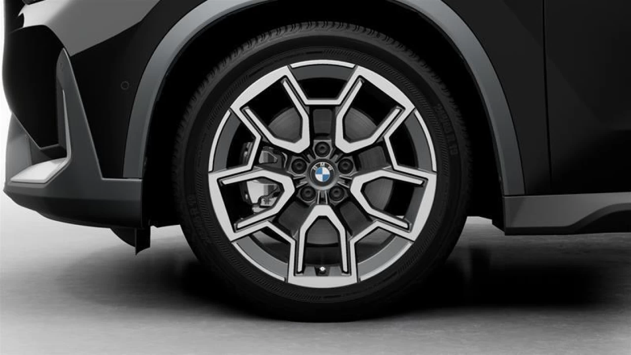 2025 BMW X1 xDrive28i Image principale