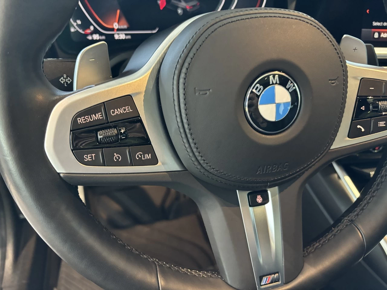 2022 BMW 330i xDrive 330i xDrive Image principale