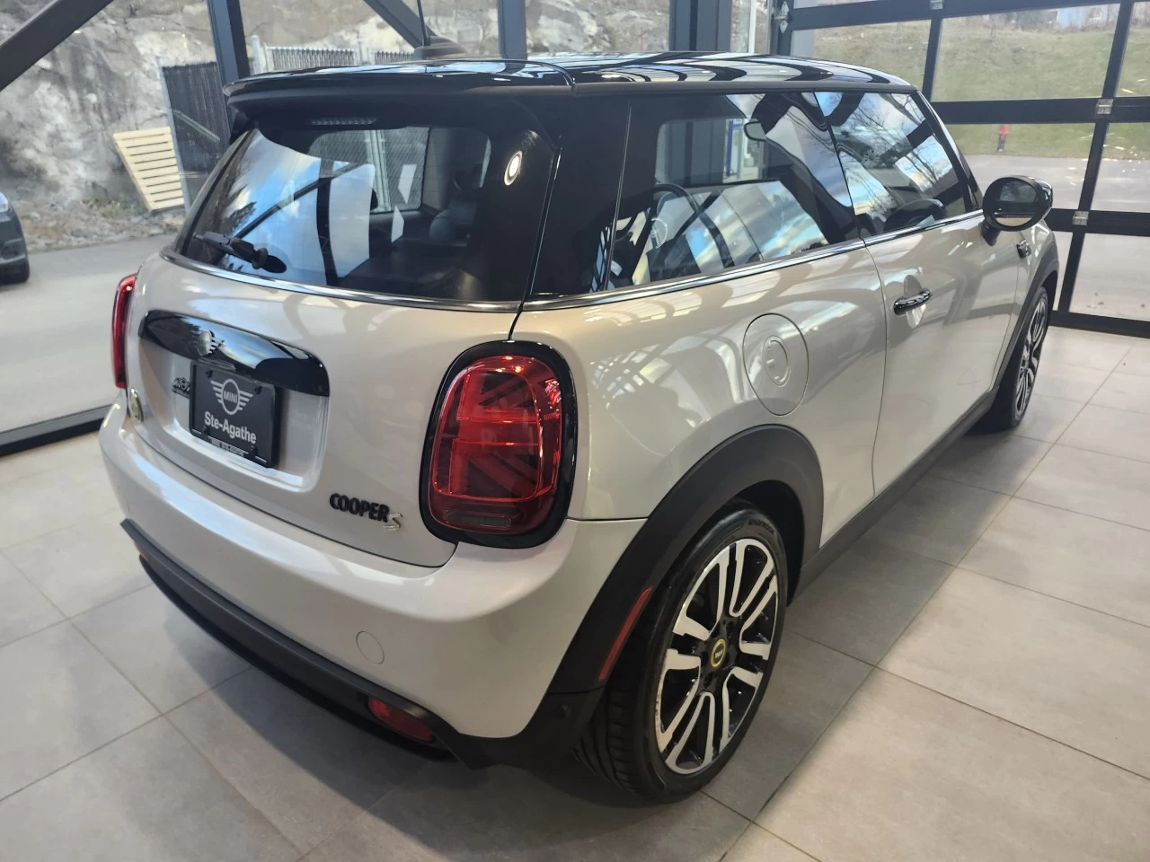 2023 Mini Cooper SE Image principale