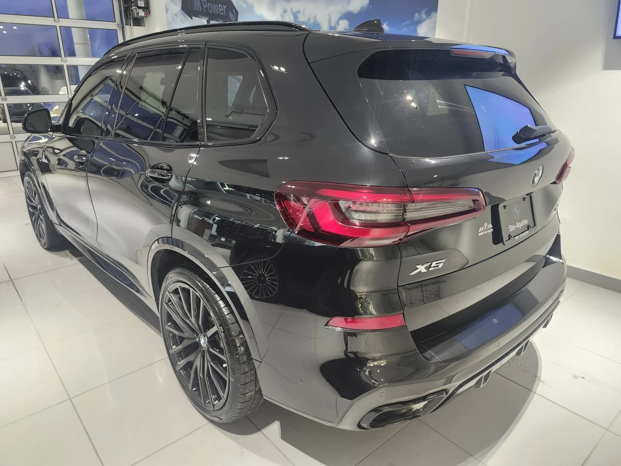 2021 BMW X5 xDrive40i Main Image