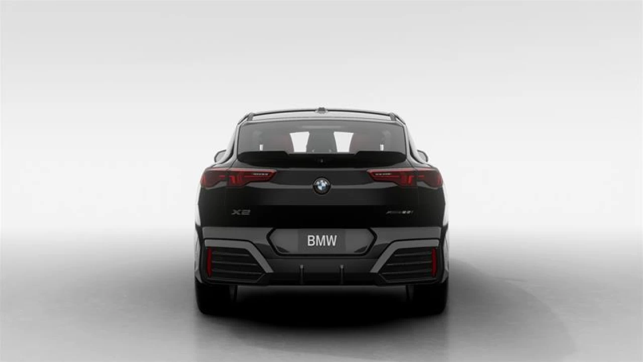 2024 BMW X2 xDrive28i Image principale