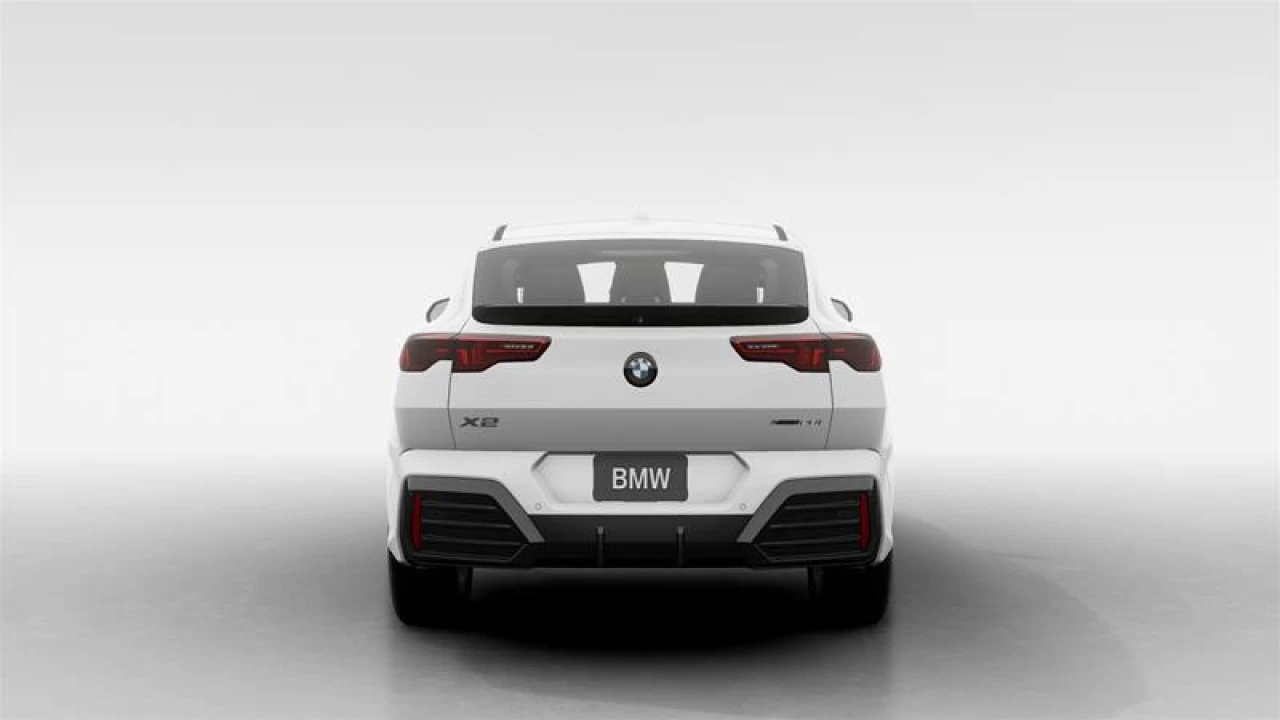 2025 BMW X2 xDrive28i Image principale