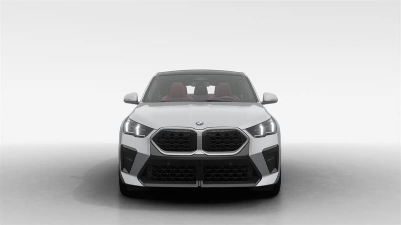 2025 BMW X2 xDrive28i Image principale