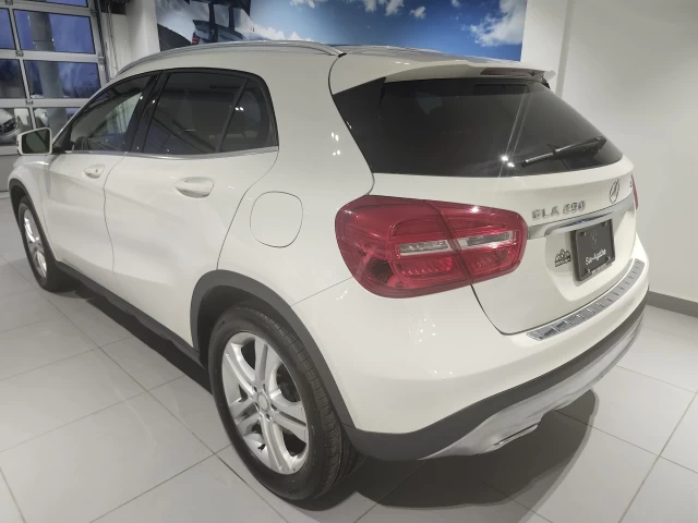 Mercedes-Benz GLA250 GLA 250 2015