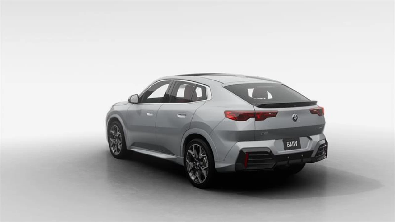 2025 BMW X2 xDrive28i Image principale