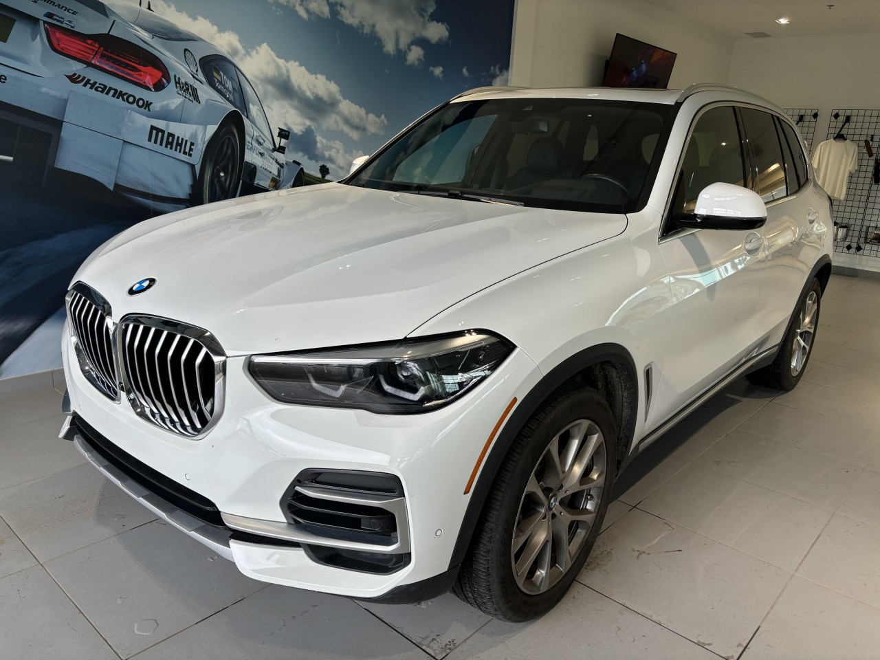 BMW 2023 X5 xDrive40i